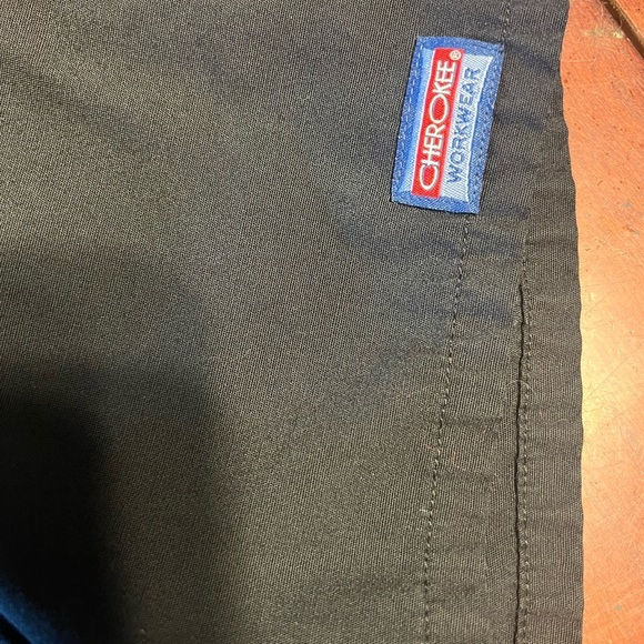 Cherokee Contemporary top  black L - Picture 4 of 6